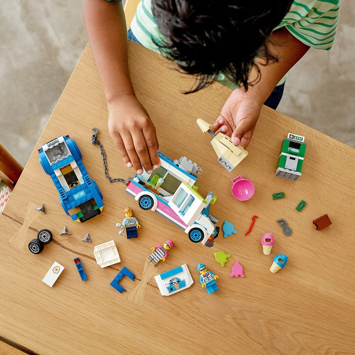 LEGO City policijos ir ledų furgonas 60314